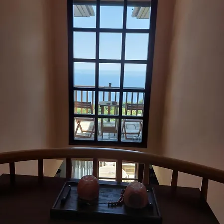 θαλλώ Luxurious Villa *