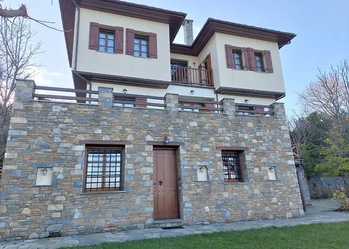 Βίλα θαλλώ Luxurious Τσαγκαράδα