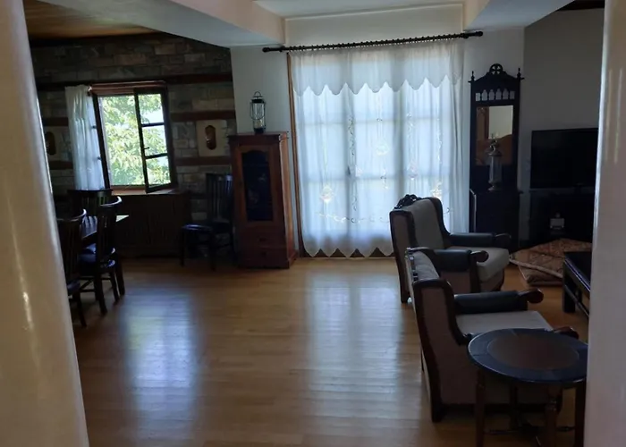 θαλλώ Luxurious Βίλα Τσαγκαράδα