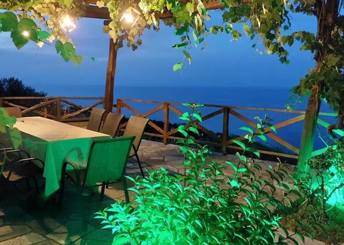 Βίλα θαλλώ Luxurious