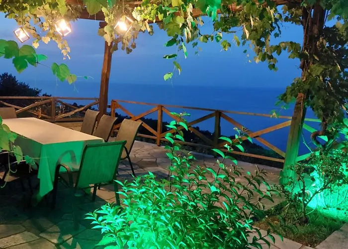 Βίλα θαλλώ Luxurious